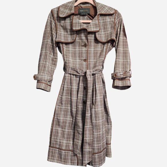 BCBMAXARIA EUC brown and tan plaid trench coat with tie belt - Picture 2 of 6